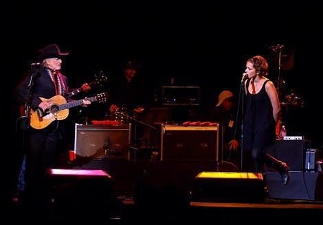 Willie and Norah Jones, again…